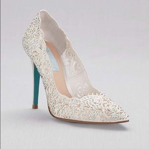 Crystal Embellished Laser-cut pointed Toe Pumps